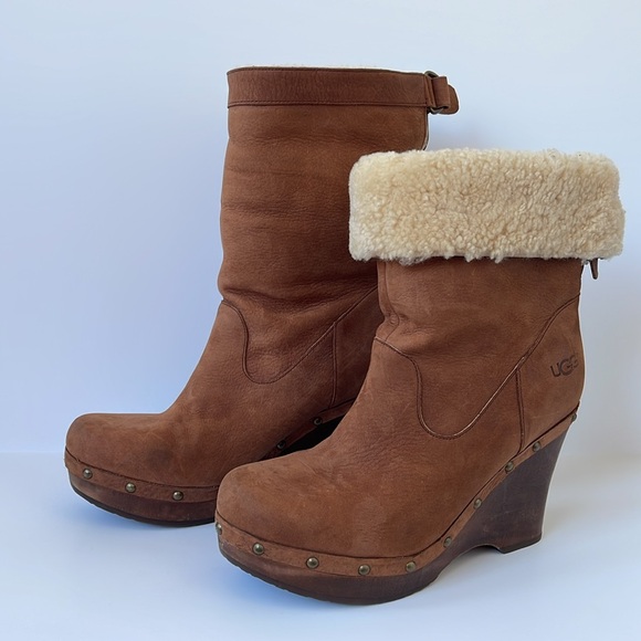 UGG Womens Carnegie Leather Studded Accents Boots Women's Size: 10M - Picture 2 of 9